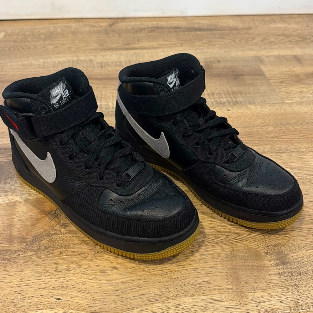 Custom Nike Air Force 1